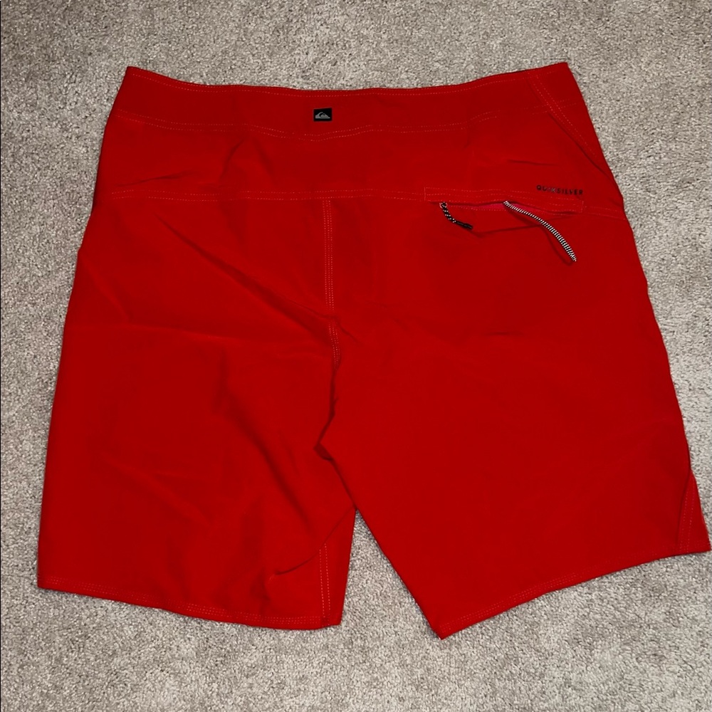 Quicksilver Men’s Trunks - Picture 2 of 2